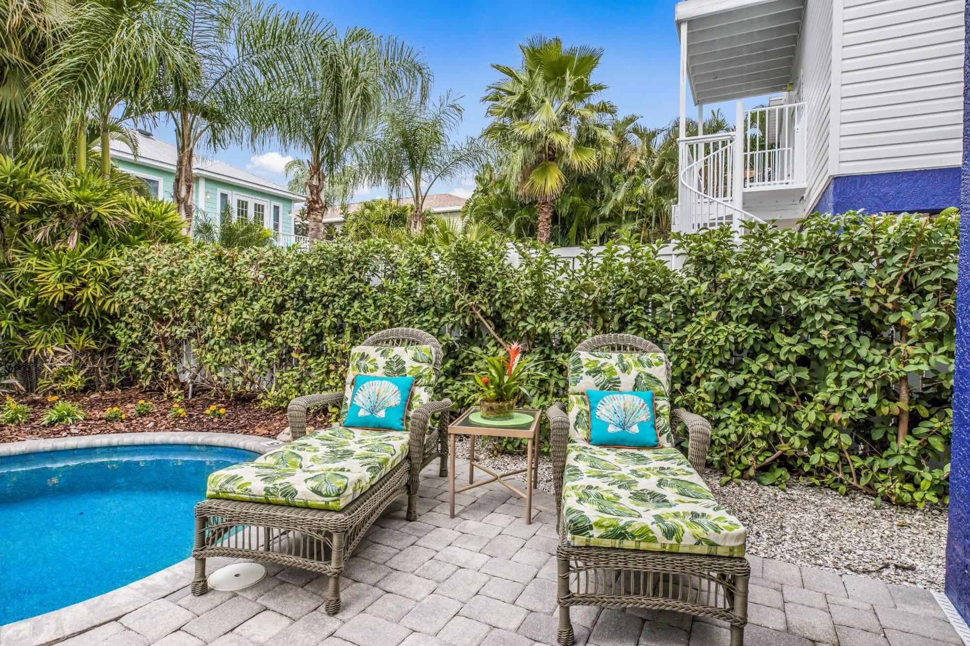 Sand Dollar Holmes Beach Exterior photo
